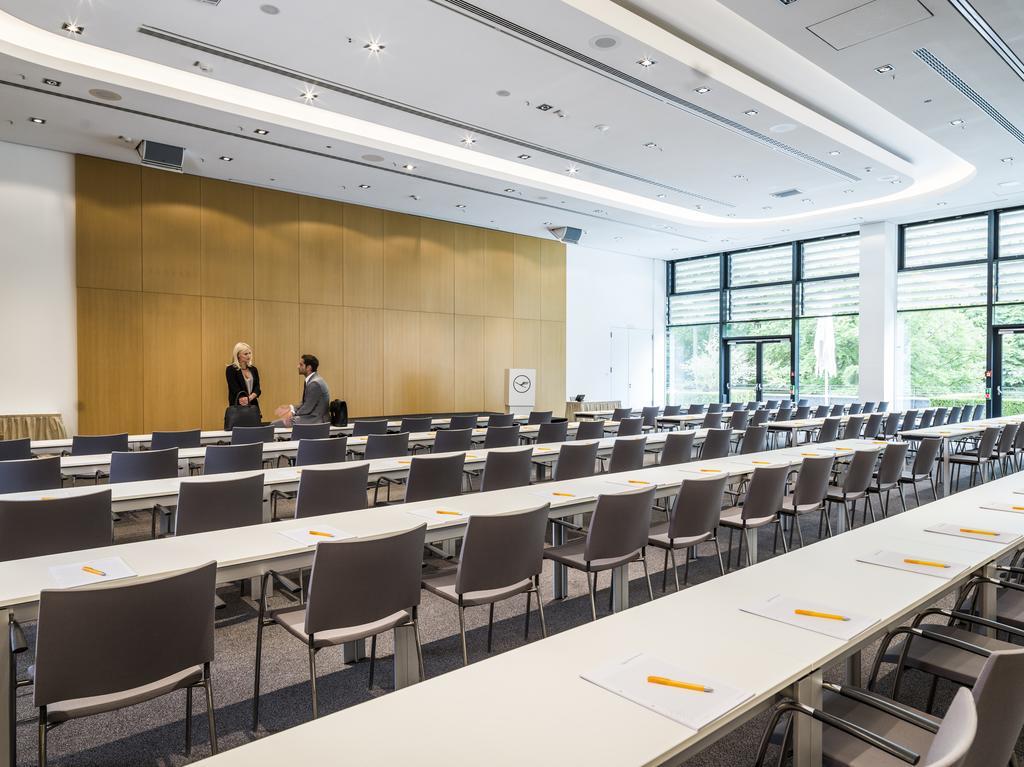 Lufthansa Seeheim - More Than A Conference Hotel Buitenkant foto