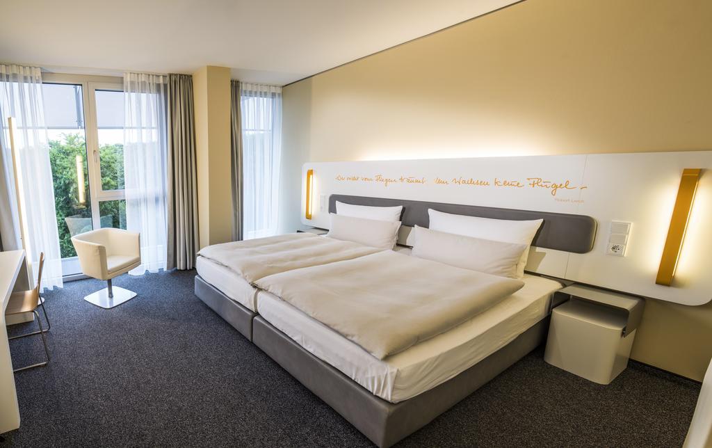 Lufthansa Seeheim - More Than A Conference Hotel Kamer foto