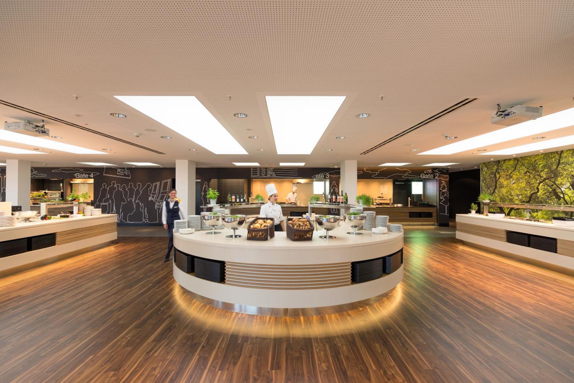 Lufthansa Seeheim - More Than A Conference Hotel Buitenkant foto
